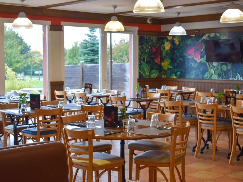 Ibis Albert Pays De Somme Exterior photo